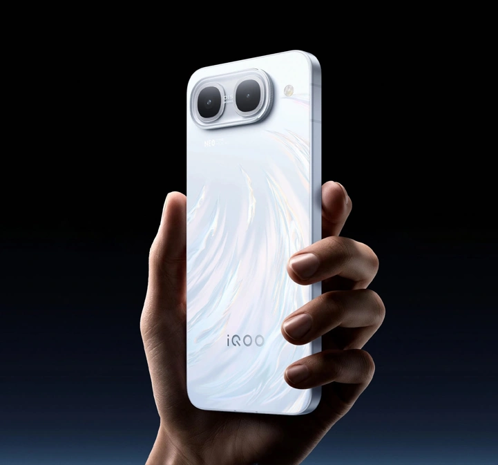 Анонс iQOO Neo 11 Ultra – заявка на хит с новым Dimensity 9500M 