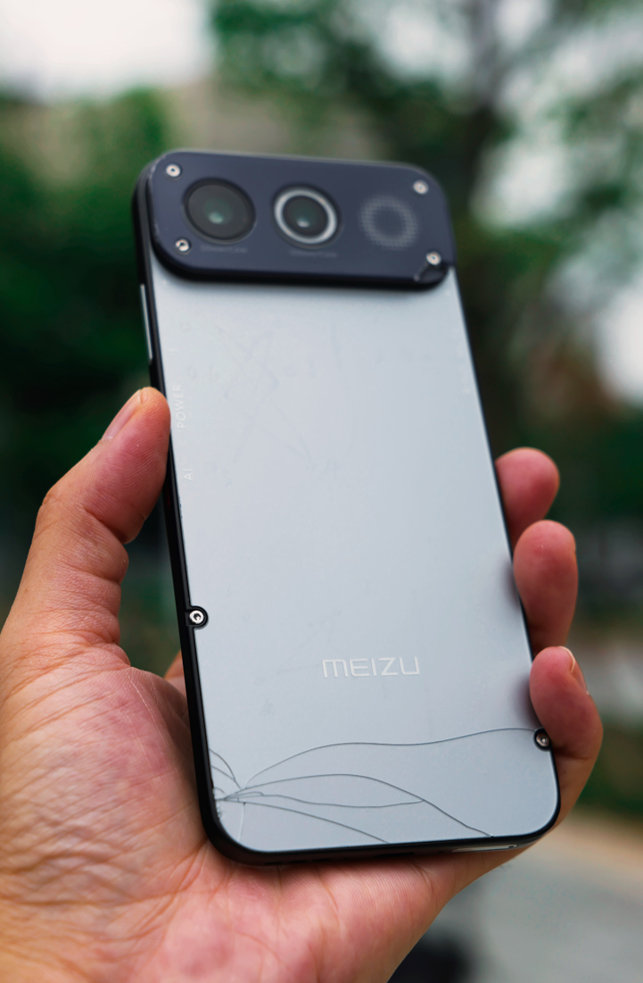 Meizu 22 Air показали на фото: прототип отменённого флагмана