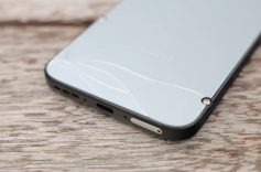 Meizu 22 Air показали на фото: прототип отменённого флагмана