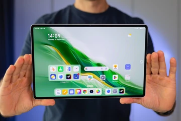 Honor MagicPad 2 с OLED-экраном временно доступен дешевле 30 000 рублей