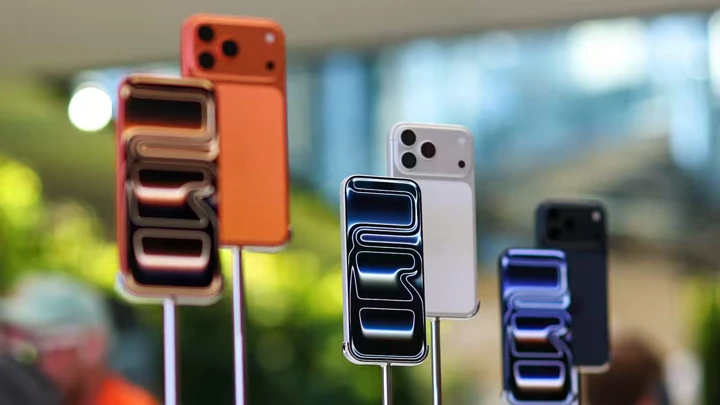 Продажи смартфонов в Европе упали на 10%, но Apple растёт