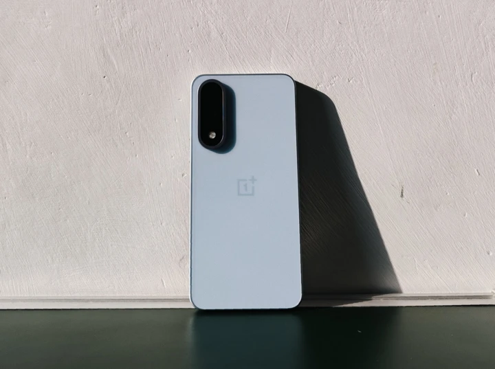 Антикризисный OnePlus Nord 5 дешевле 27 000 рублей на AliExpress