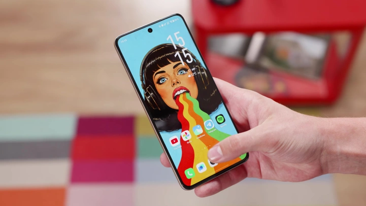 Обзор Vivo V70 Lite: плёночная камера в формате смартфона