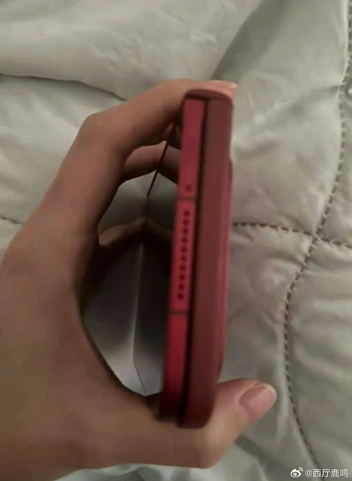 Xiaomi 18 Fold во всей красе показали на живых фото и постере