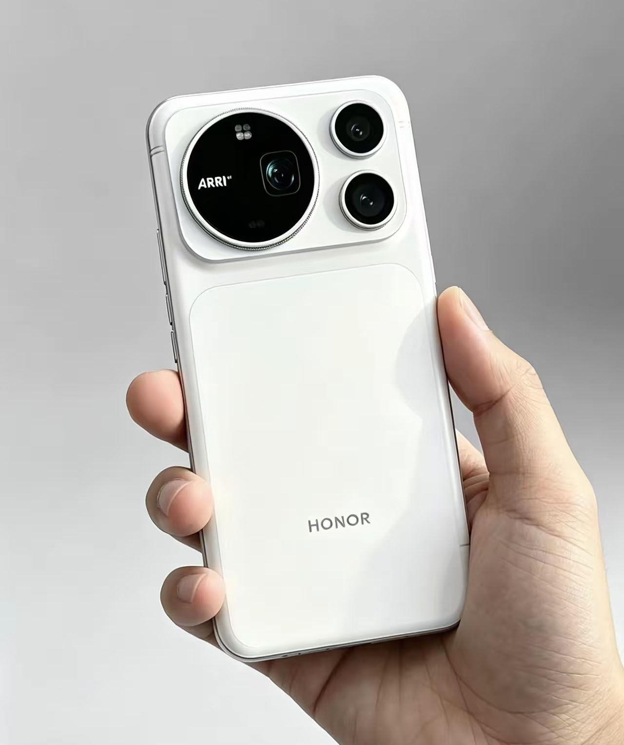Серию Honor Magic 9 может дополнить неожиданная модель с турбиной