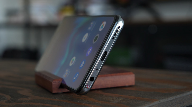  Realme GT:   