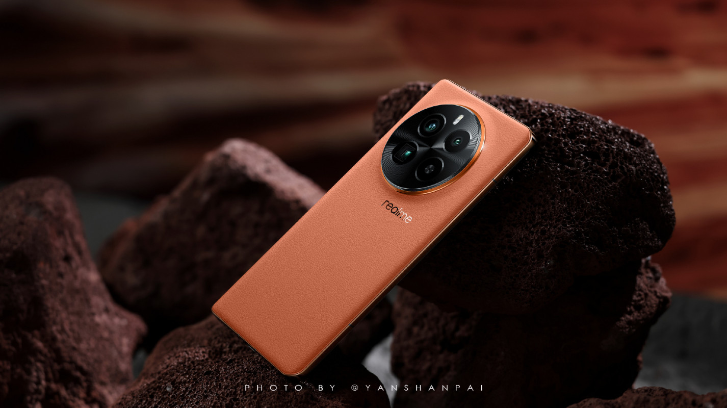 Realme GT5 Pro        