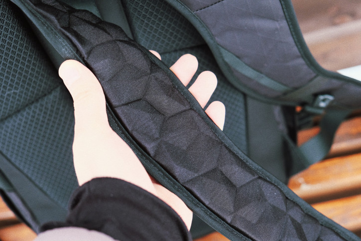 Alpaka Elements Backpack Pro – Google Pixel в мире рюкзаков