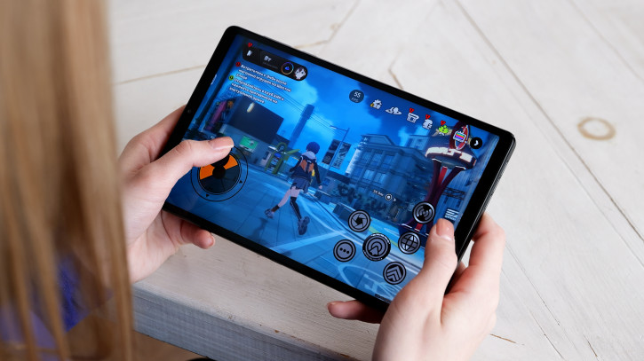  Lenovo Legion Y700 (2025):  