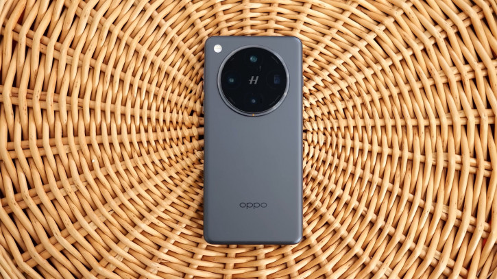 :  OPPO Find X8 Pro    ?