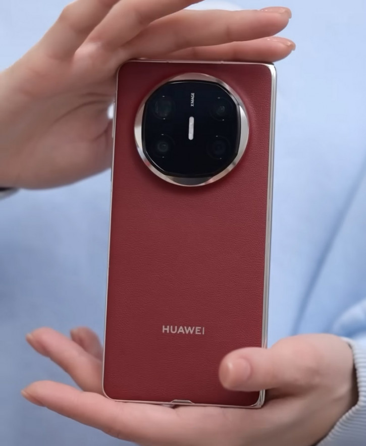 :  Huawei Mate X6     