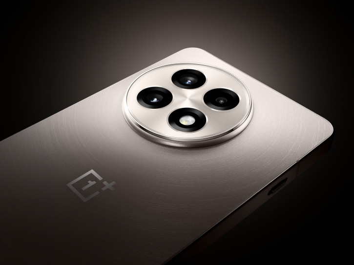  :    OnePlus 13  13R