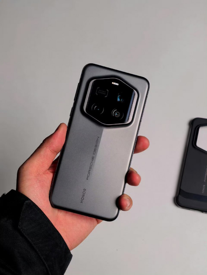 Honor Magic 7 RSR     