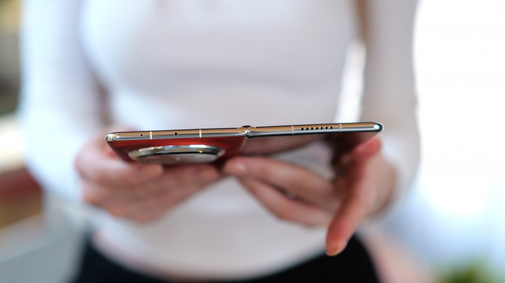  Huawei Mate X6:  !