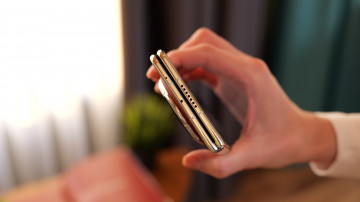  Huawei Mate X6:  !