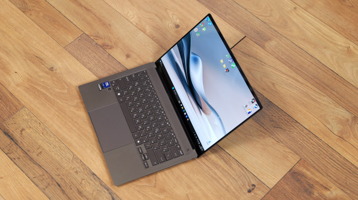  ASUS Zenbook S 14 UX5406SA:    