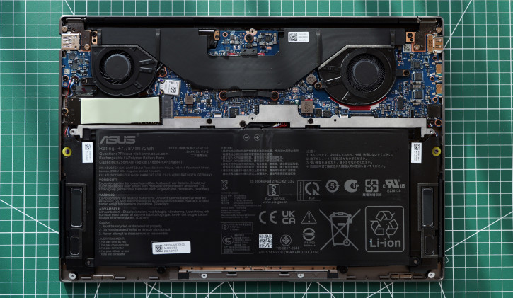  ASUS Zenbook S 14 UX5406SA:    