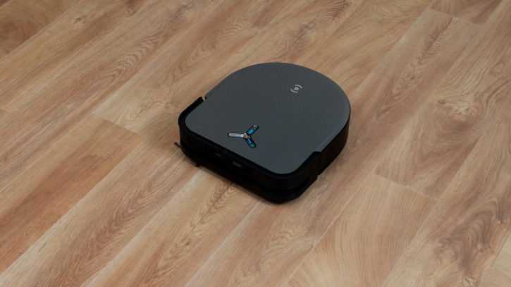 Обзор ECOVACS DEEBOT X5 PRO OMNI: «Тесла» среди роботов-пылесосов