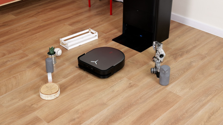 Обзор ECOVACS DEEBOT X5 PRO OMNI: «Тесла» среди роботов-пылесосов