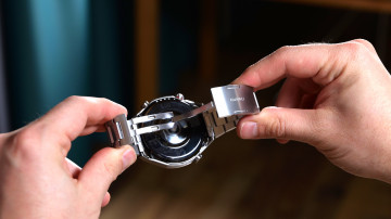 - Huawei Watch Ultimate:   Huawei