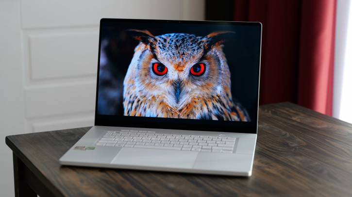  ASUS ROG Zephyrus G 16 GU605WI:   