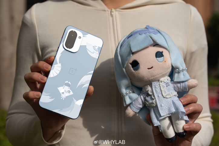 OnePlus Ace 6T получил лимитированное Genshin-издание