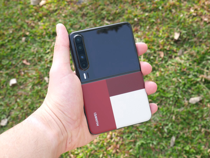 Samsung вслед за Huawei готовит упреждающий ответ на первый Fold от Apple