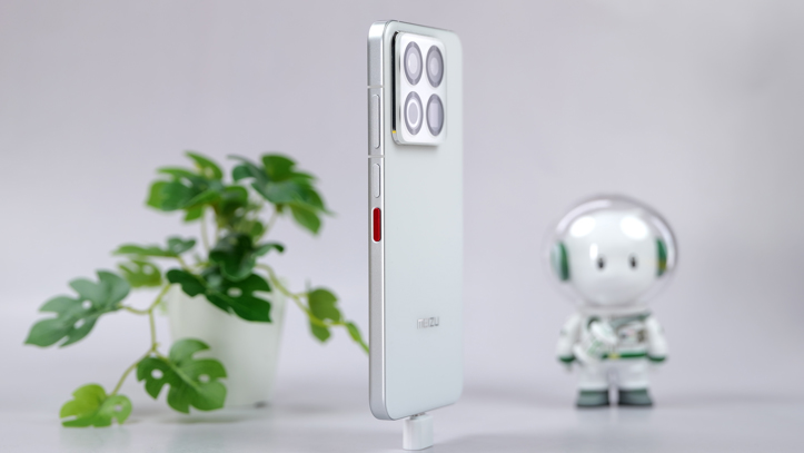 Обзор Meizu 22: главный сюрприз года