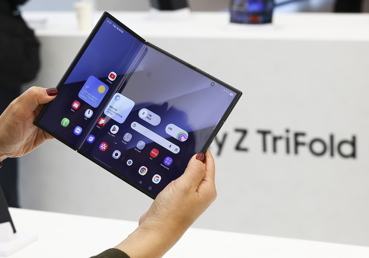 Samsung морально готовит покупателей Galaxy Z TriFold к ремонту экрана