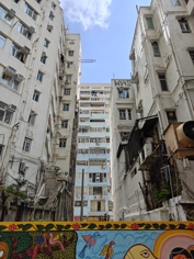 Обзор OnePlus 15: самый оптимальный смартфон года?