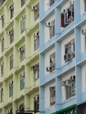 Обзор OnePlus 15: самый оптимальный смартфон года?