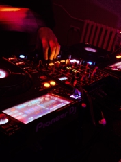 Обзор Realme GT 8 Pro с камерой Ricoh GR и Snapdragon 8 Elite Gen 5