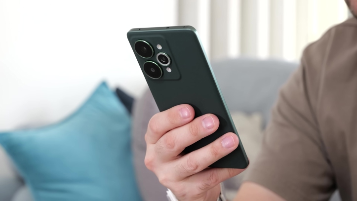 Обзор Realme 15 Pro: теперь на Snapdragon 7 Gen 4