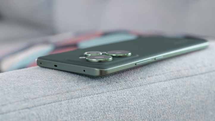 Обзор Realme 15 Pro: теперь на Snapdragon 7 Gen 4