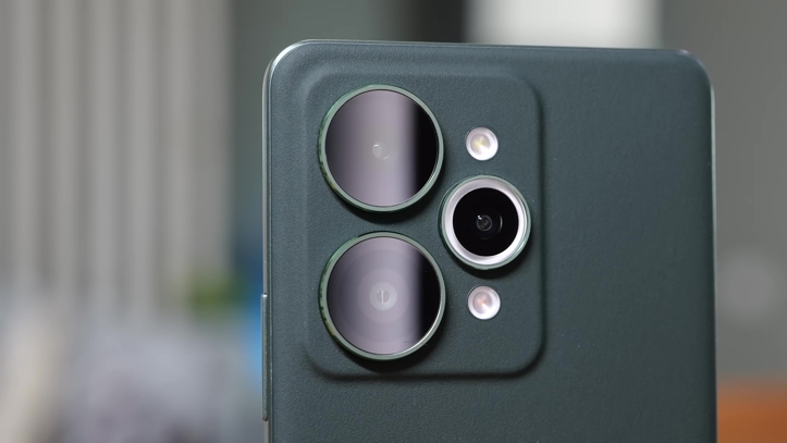 Обзор Realme 15 Pro: теперь на Snapdragon 7 Gen 4