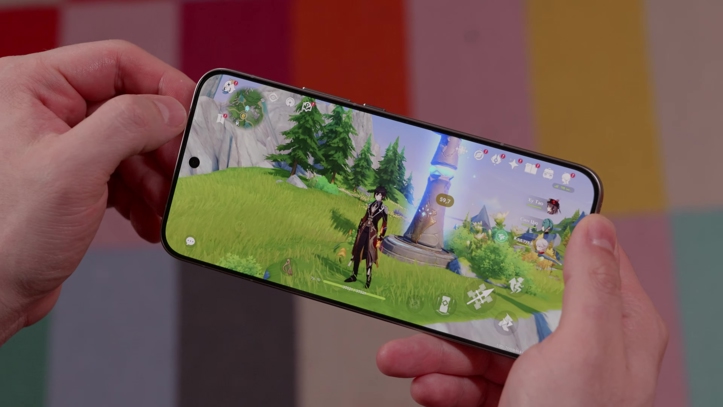 Обзор iQOO 15: смартфон — это лава!