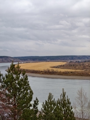 Обзор iQOO 15: смартфон — это лава!