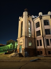 Обзор iQOO 15: смартфон — это лава!