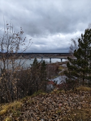 Обзор iQOO 15: смартфон — это лава!