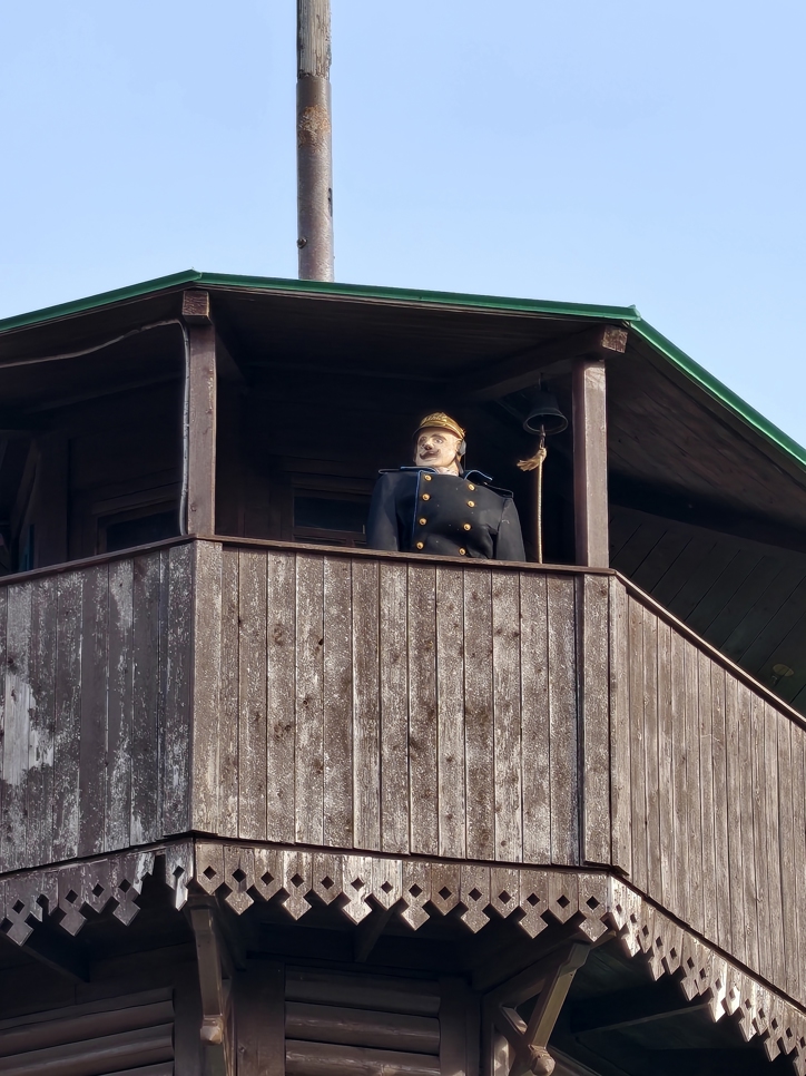 Обзор iQOO 15: смартфон — это лава!