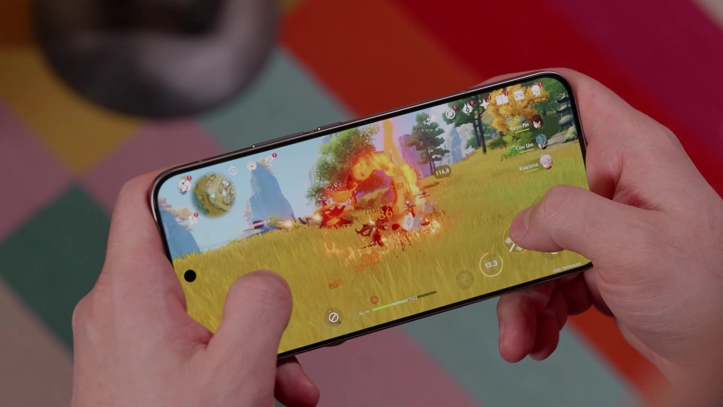 Обзор iQOO 15: смартфон — это лава!