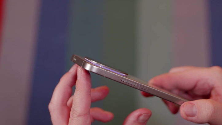 Обзор iQOO 15: смартфон — это лава!