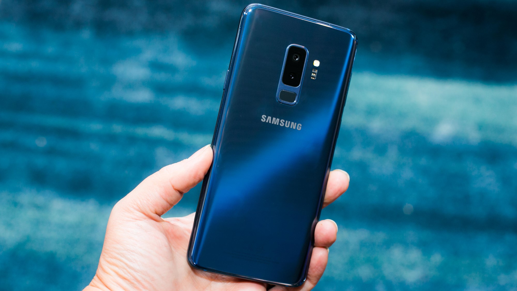 Apple заставила Samsung вспомнить забытую фишку камеры Galaxy S9