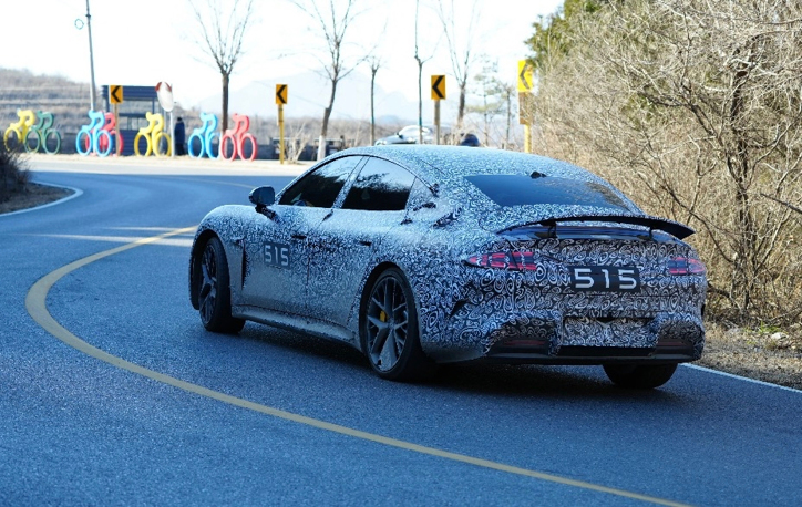 Рейстайлинг Xiaomi SU7 выйдет очень скоро и станет дороже: фото