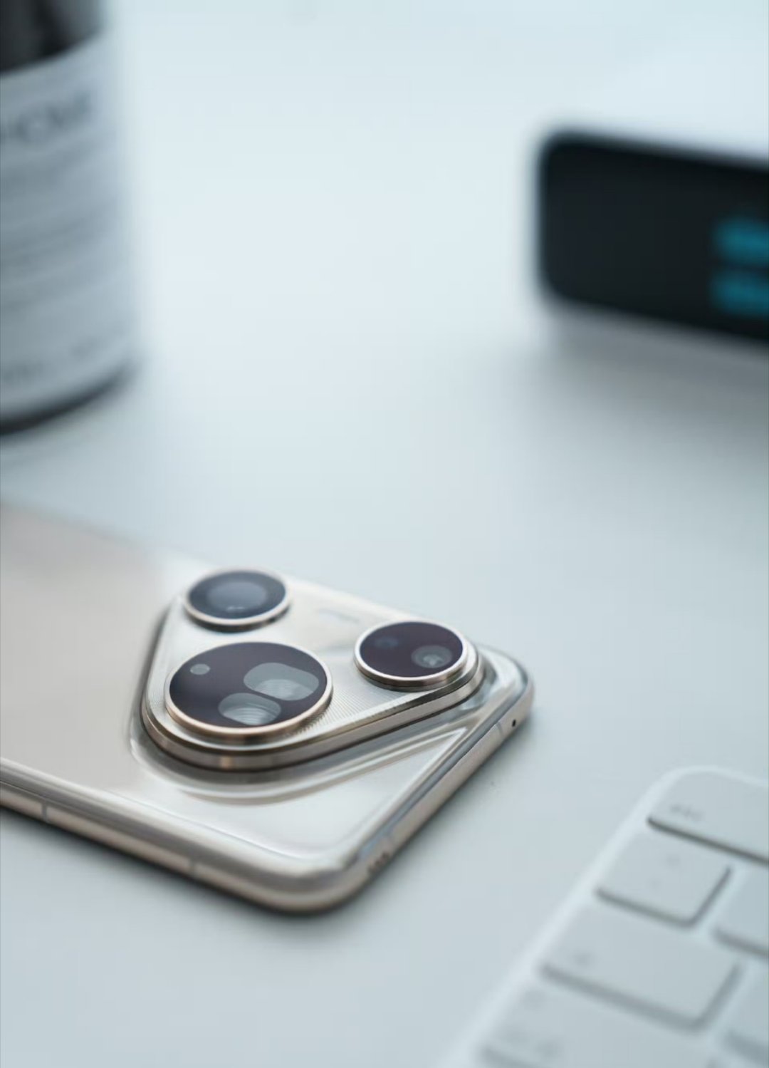 Наследник Huawei Pura 80 Ultra снова удивит набором камер? Первые детали