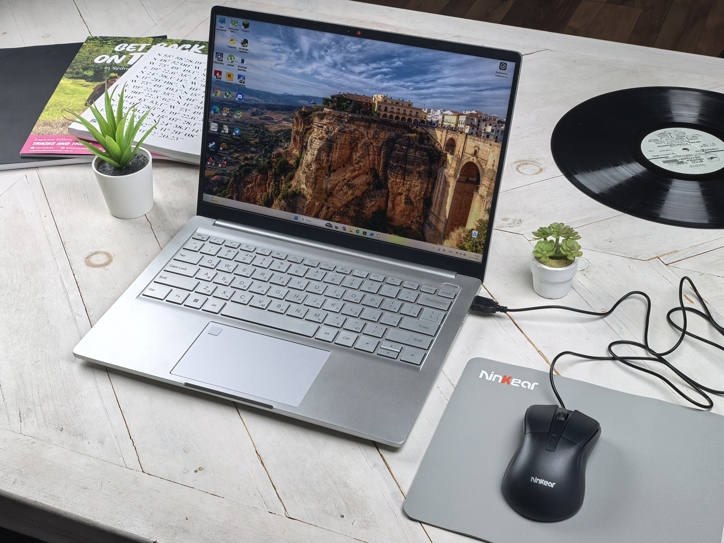 Обзор Ninkear S14 – мал золотник… Но недорог!