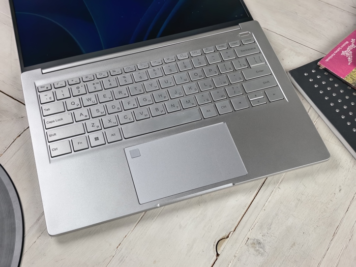 Обзор Ninkear S14 – мал золотник… Но недорог!