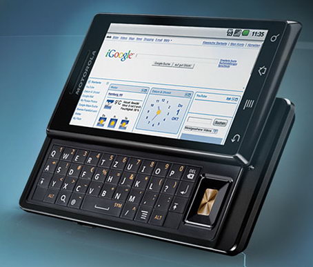 Motorola Milestone. Скоро в России за 21 990 рублей