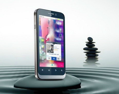 ZTE  8   MWC 2012