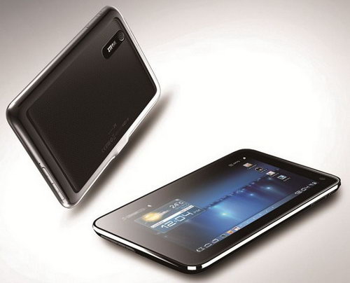 ZTE  8   MWC 2012